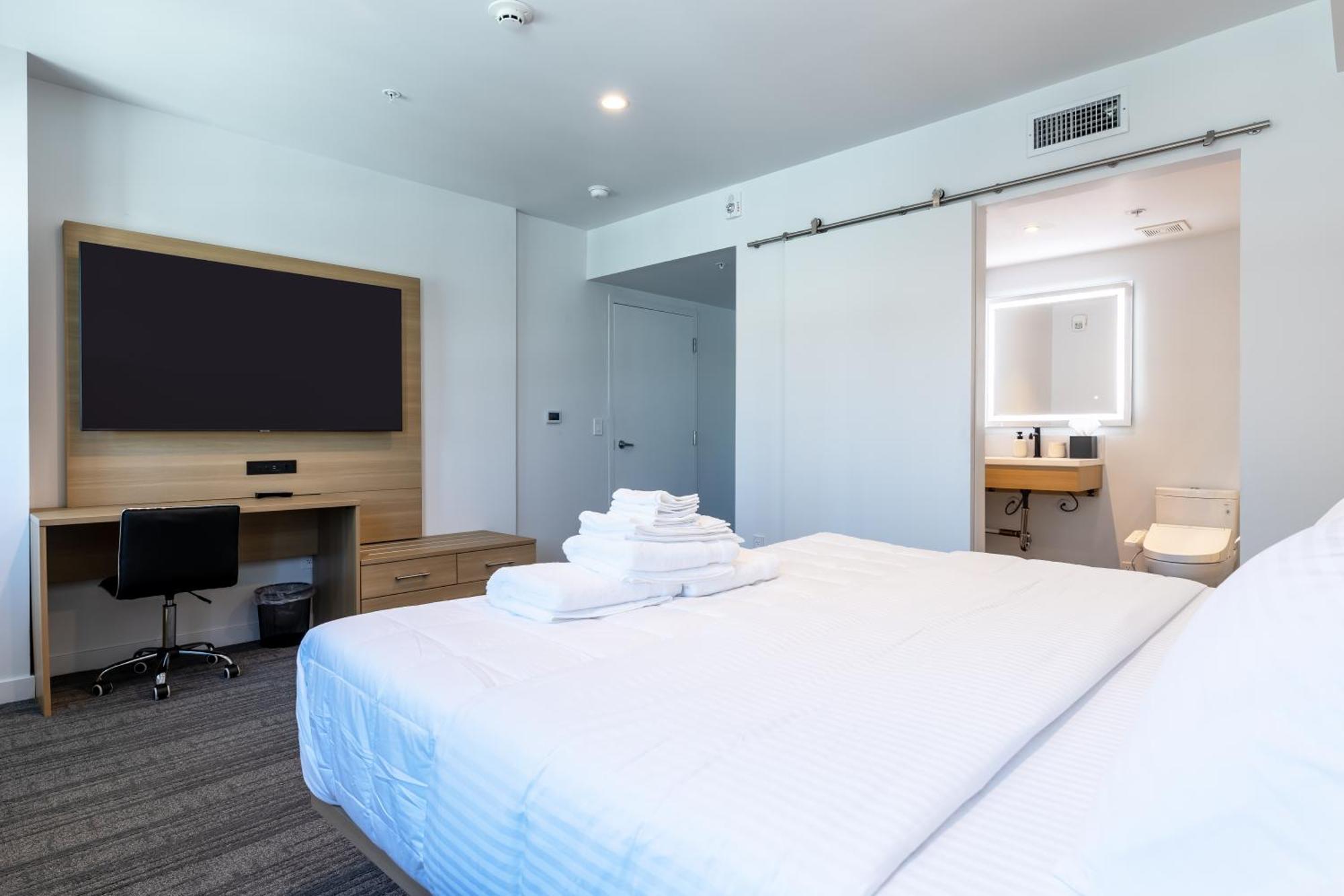 Hotel Mai Downtown ロングビーチ 部屋 写真