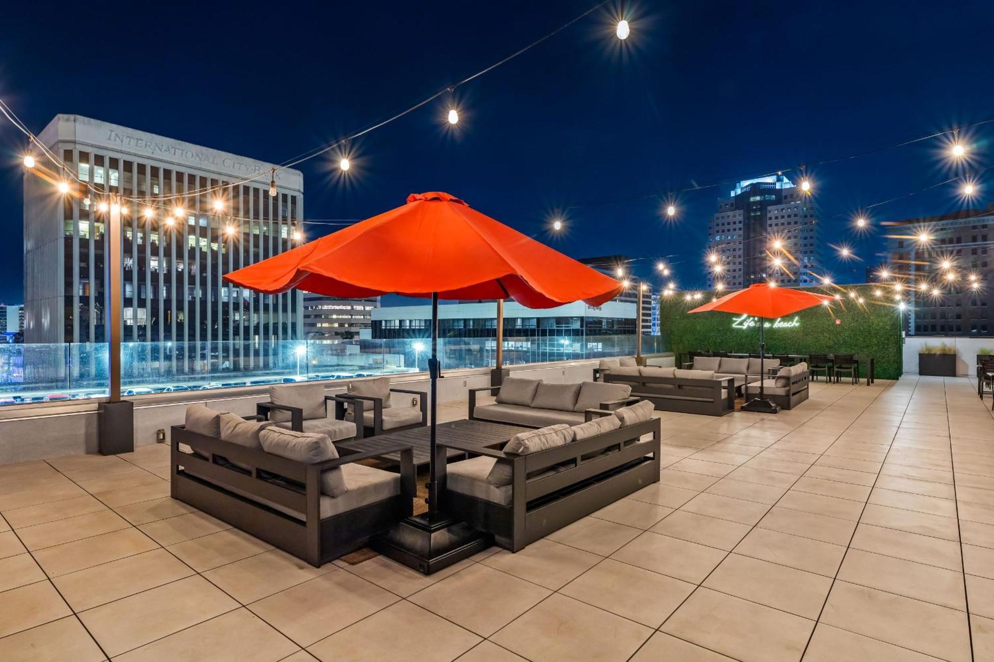Hotel Mai Downtown ロングビーチ エクステリア 写真